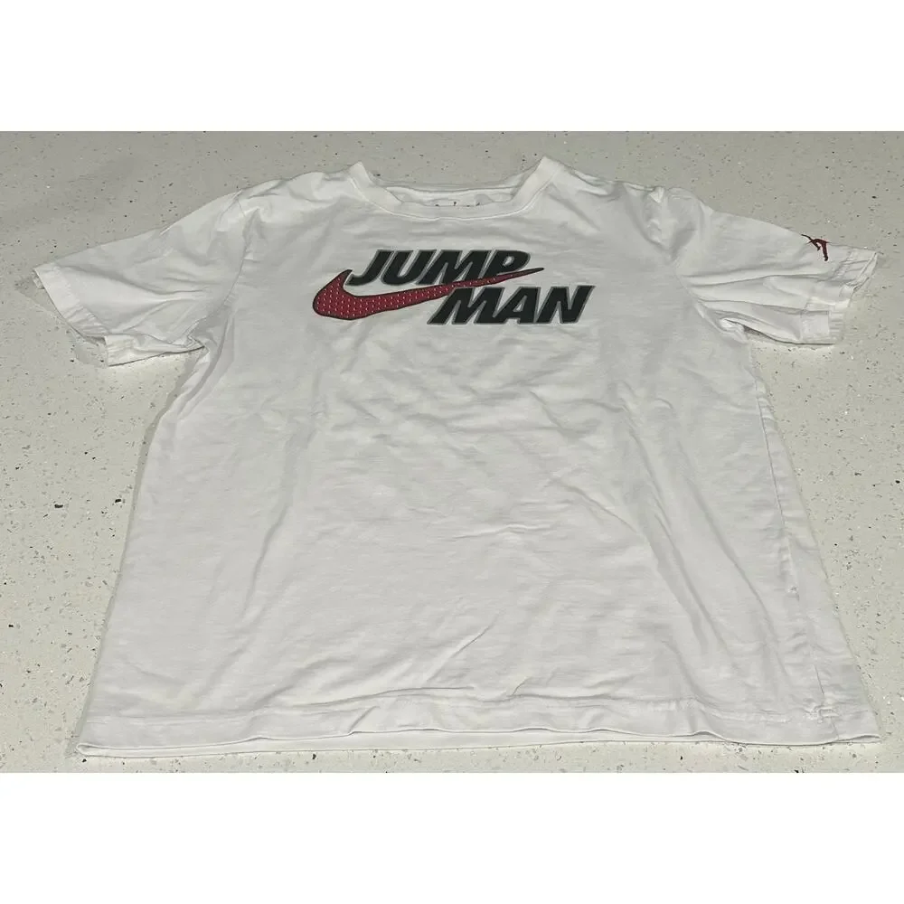 Nike Air Jordan Boys Short Sleeve T-shirts; Size XL